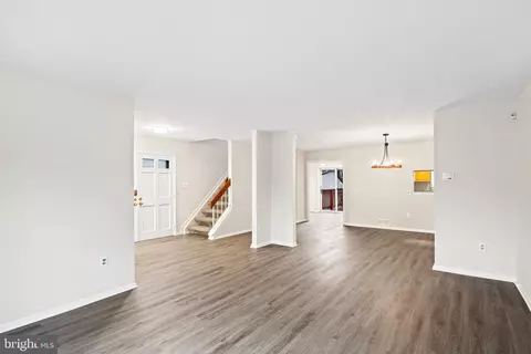 Living - 6942 Clearwind Ct, Baltimore, MD 21209 photo 1 of 5