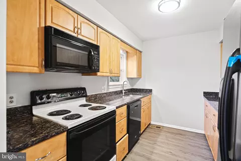 Kitchen - 6942 Clearwind Ct, Baltimore, MD 21209 photo 1 of 3