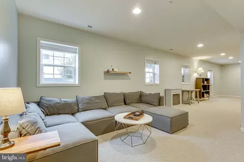 Living - 3006 Bender Ridge Ct, Parkville, MD 21234 photo 8 of 8