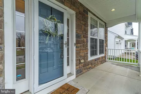 Exterior - 3006 Bender Ridge Ct, Parkville, MD 21234 photo 2 of 11