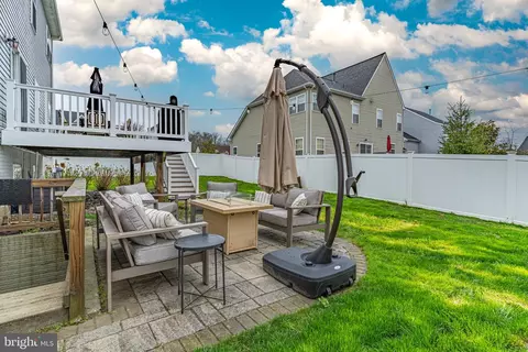 Exterior - 3006 Bender Ridge Ct, Parkville, MD 21234 photo 6 of 11