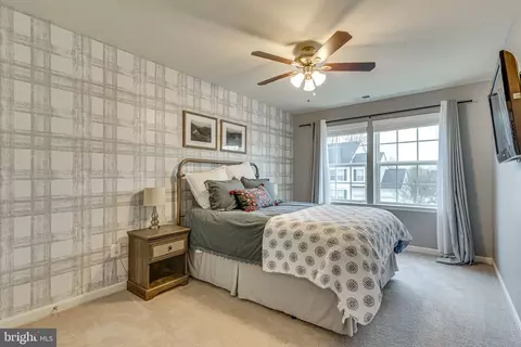 Bedroom - 3006 Bender Ridge Ct, Parkville, MD 21234 photo 8 of 13