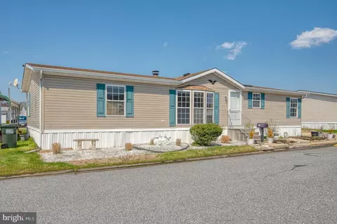 3206 Everlasting Ln, Middle River, MD 21220