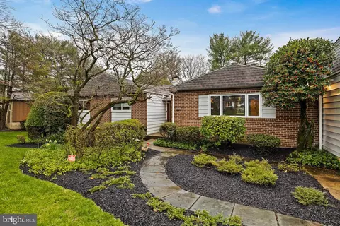 7107 Pheasant Cross Dr, Baltimore, MD 21209