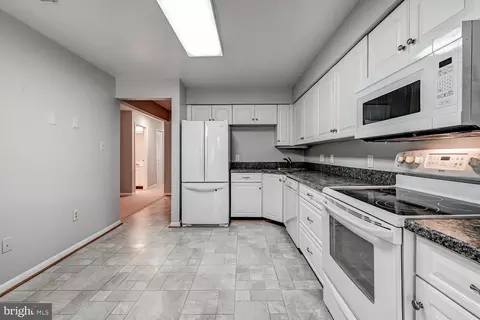 Kitchen - 13 B Pipe Hill Ct #13B, Baltimore, MD 21209 photo 1 of 5