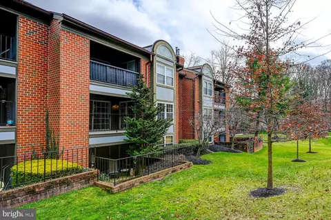 Exterior - 13 B Pipe Hill Ct #13B, Baltimore, MD 21209 photo 2 of 5