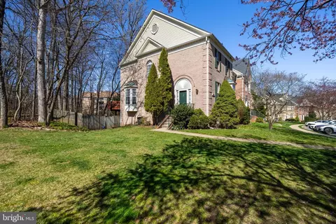 787 Leister Dr, Lutherville Timonium, MD 21093