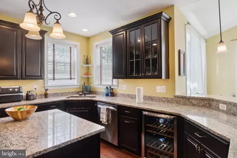 Kitchen - 818 Salvatore Rd, Middle River, MD 21220 photo 4 of 10