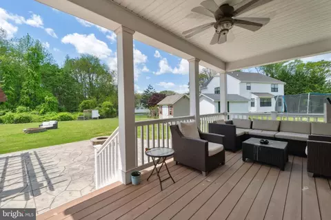 Exterior - 818 Salvatore Rd, Middle River, MD 21220 photo 13 of 14