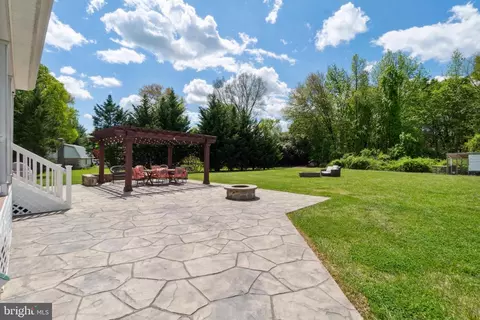 Exterior - 818 Salvatore Rd, Middle River, MD 21220 photo 11 of 14