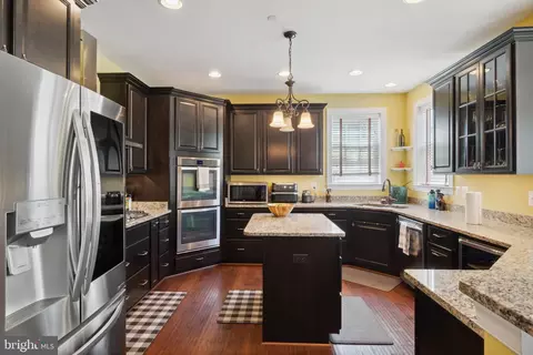 Kitchen - 818 Salvatore Rd, Middle River, MD 21220 photo 3 of 10