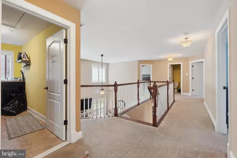 Entry Way - 818 Salvatore Rd, Middle River, MD 21220 photo 2 of 5