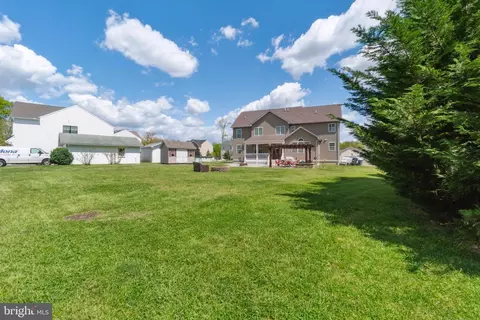 Exterior - 818 Salvatore Rd, Middle River, MD 21220 photo 8 of 14