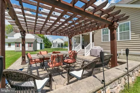 Exterior - 818 Salvatore Rd, Middle River, MD 21220 photo 10 of 14
