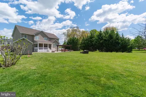 Exterior - 818 Salvatore Rd, Middle River, MD 21220 photo 7 of 14