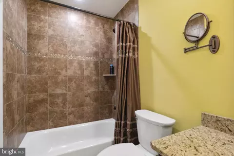 Bath - 818 Salvatore Rd, Middle River, MD 21220 photo 5 of 6