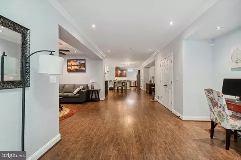 Entry Way - 818 Salvatore Rd, Middle River, MD 21220 photo 5 of 5