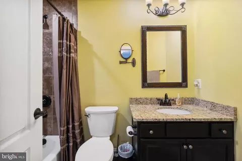 Bath - 818 Salvatore Rd, Middle River, MD 21220 photo 4 of 6