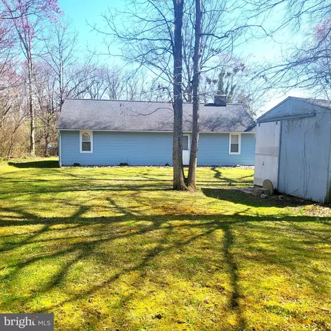 Exterior - 4310 1 Silver Spring Rd, Perry Hall, MD 21128 photo 4 of 8