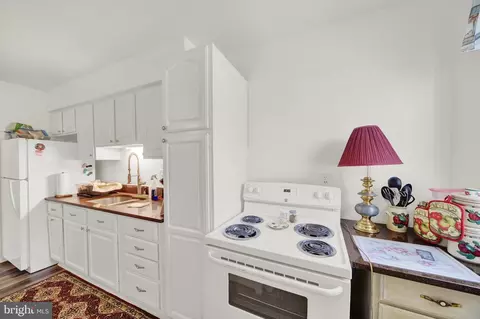 Kitchen - 4310 1 Silver Spring Rd, Perry Hall, MD 21128 photo 2 of 3