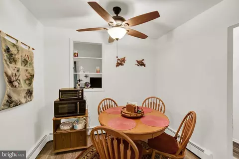 Dining - 4310 1 Silver Spring Rd, Perry Hall, MD 21128 photo 3 of 4