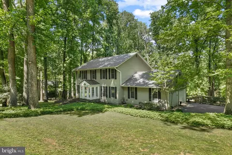 8 Timber Way Ct, Reisterstown, MD 21136