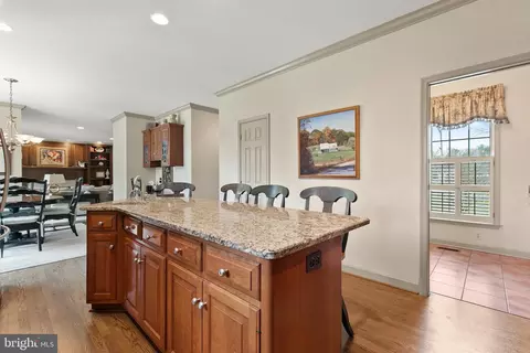 Kitchen - 14005 Manor Rd, Baldwin, MD 21013 photo 4 of 7