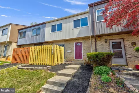 3738 Twin Lakes Ct, Windsor Mill, MD 21244