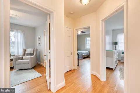 Entry Way - 615 Regester Ave, Baltimore, MD 21212 photo 3 of 4
