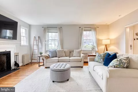 Living - 615 Regester Ave, Baltimore, MD 21212 photo 2 of 3