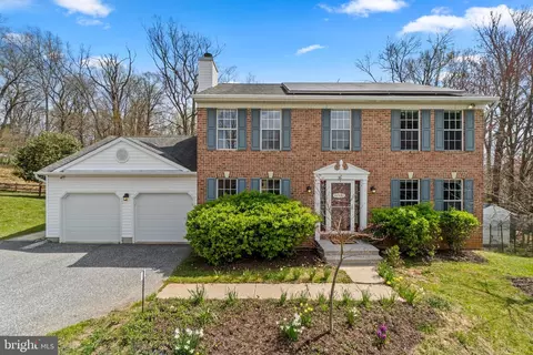 20 Warren Manor Ct, Cockeysville, MD 21030