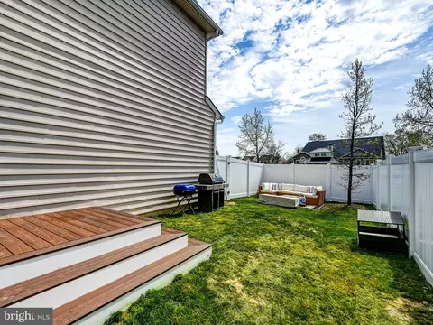 Exterior - 9627 Biggs Rd, Middle River, MD 21220 photo 13 of 19