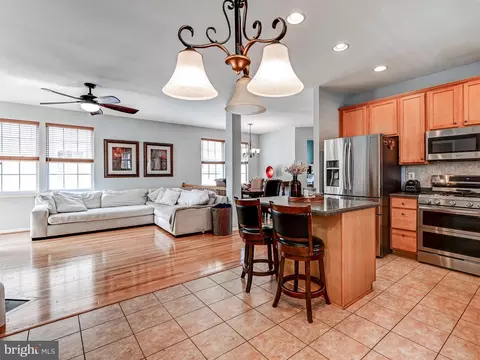 Kitchen - 9627 Biggs Rd, Middle River, MD 21220 photo 2 of 5
