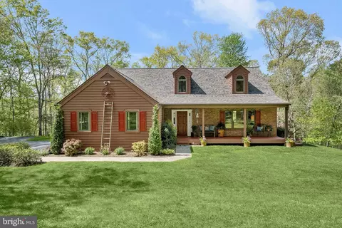 406 Stablers Church Rd, Parkton, MD 21120