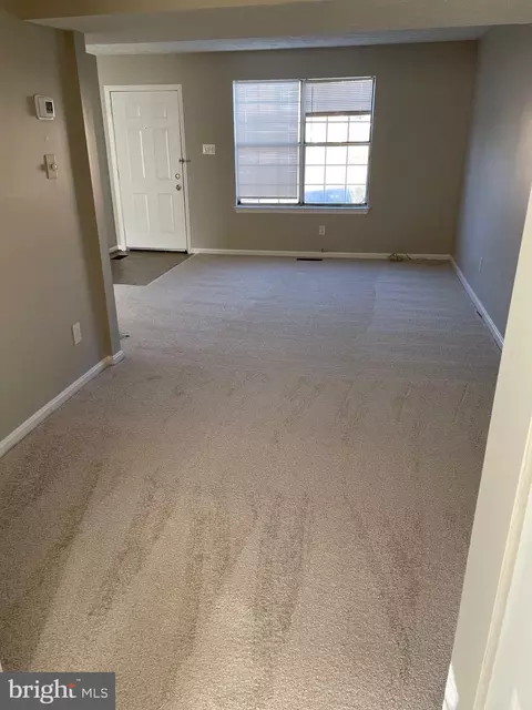 Living - 23 W End Ct, Halethorpe, MD 21227 photo 3 of 3