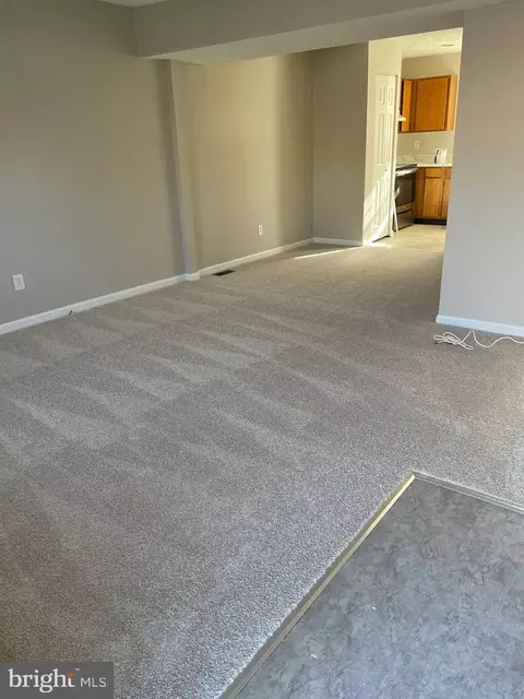 Living - 23 W End Ct, Halethorpe, MD 21227 photo 1 of 3
