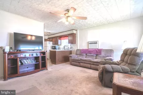 Living - 22 Helicopter Dr, Middle River, MD 21220 photo 2 of 2