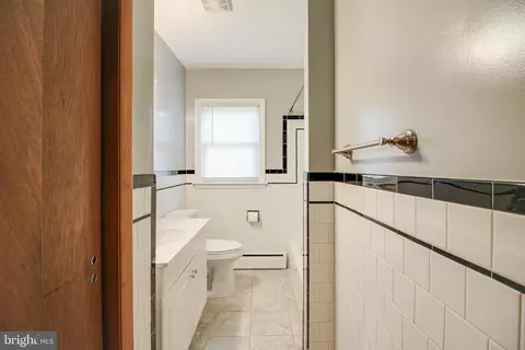 Bath - 15753 Dover Rd, Upperco, MD 21155 photo 2 of 4