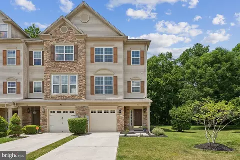 9136 Marlove Oaks Ln, Owings Mills, MD 21117