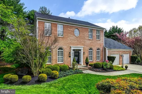 14 Halbright Ct, Lutherville Timonium, MD 21093