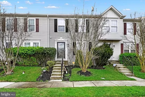 2017 Amber Way, Windsor Mill, MD 21244