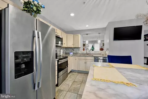 Kitchen - 2017 Amber Way, Windsor Mill, MD 21244 photo 2 of 3