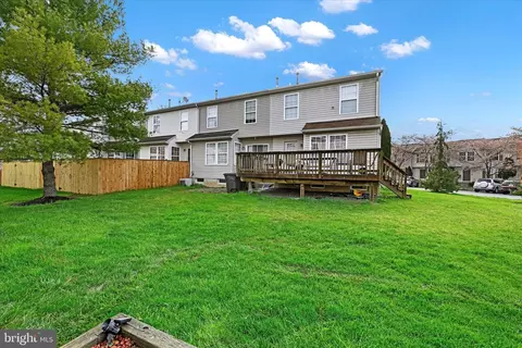 Exterior - 2017 Amber Way, Windsor Mill, MD 21244 photo 5 of 7