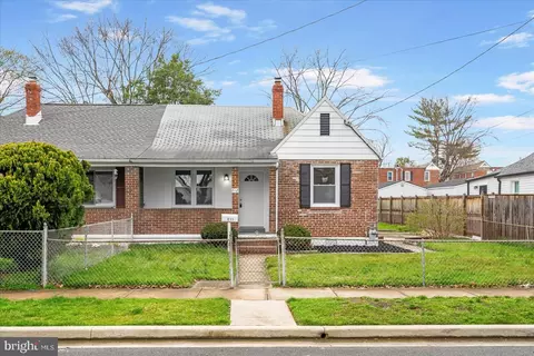 612 New Jersey Ave, Essex, MD 21221