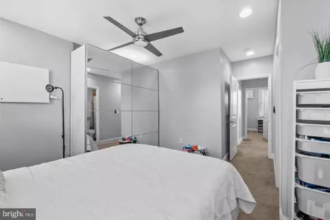 Bedroom - 29 4th Ave, Halethorpe, MD 21227 photo 2 of 6