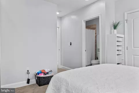 Bedroom - 29 4th Ave, Halethorpe, MD 21227 photo 1 of 6