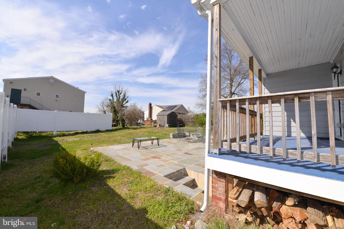 Exterior - 29 4th Ave, Halethorpe, MD 21227 photo 9 of 15
