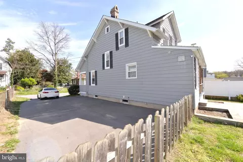 Exterior - 29 4th Ave, Halethorpe, MD 21227 photo 12 of 15