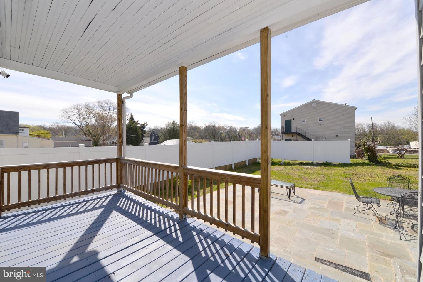 Exterior - 29 4th Ave, Halethorpe, MD 21227 photo 7 of 15