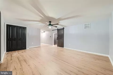 Living - 29 Propeller Dr, Middle River, MD 21220 photo 2 of 2